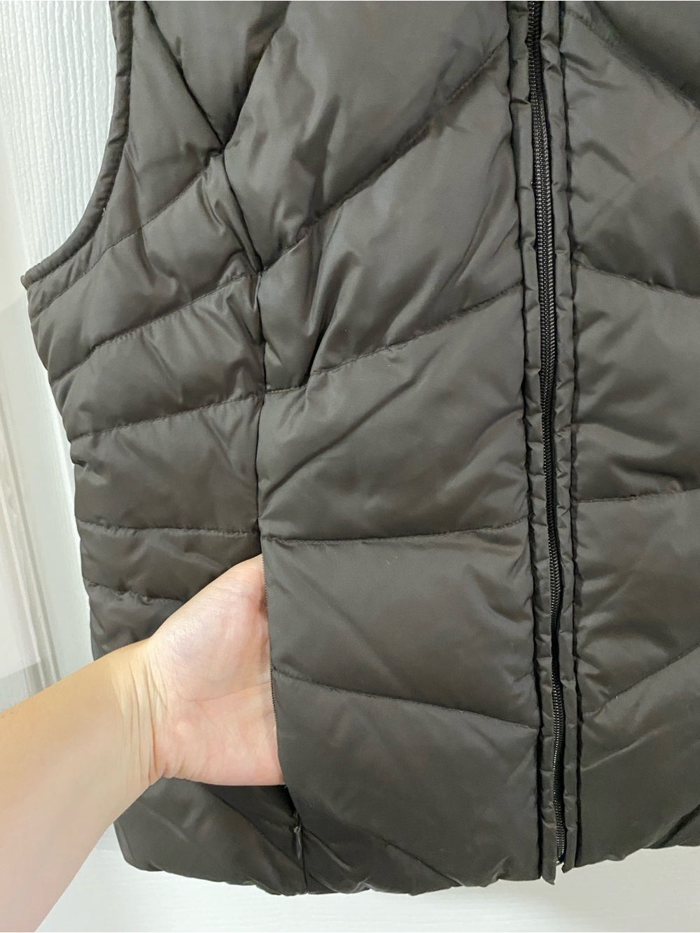 Y2K Kenneth Cole WMNS S Down Puffer Vest Chocolate Brown Lime Green Interior - Picture 2 of 5